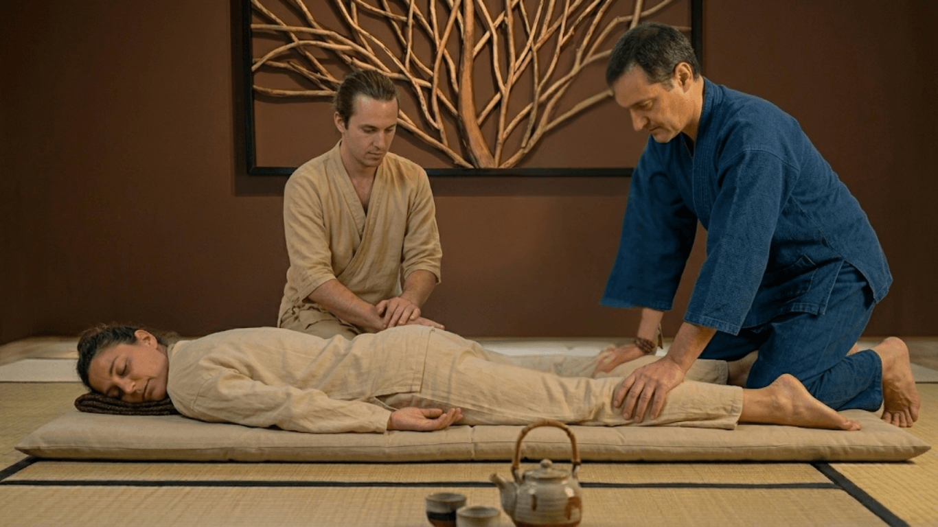 Compétences métiers Formation Shiatsu bien-être — pratique encadrée des techniques